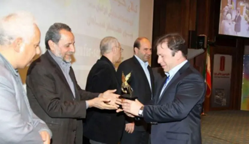 پێشانگای ڕازاندنەوەی ناوەوە — 1386 هەتاوی