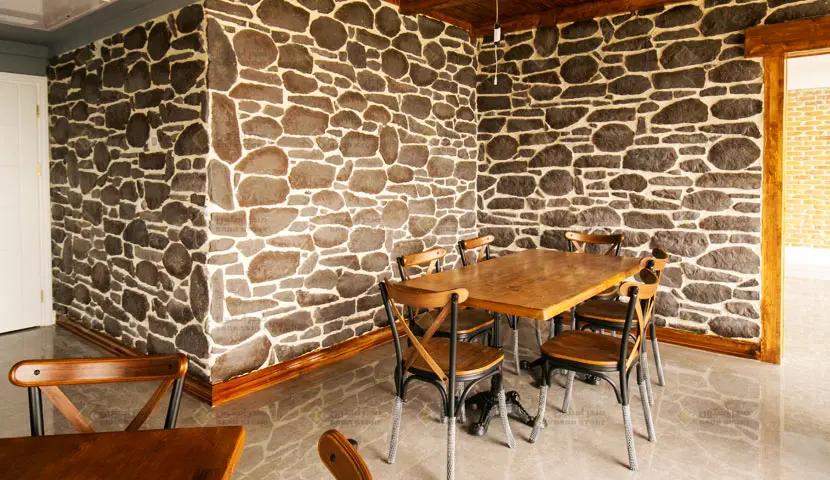 Restaurant — Rock