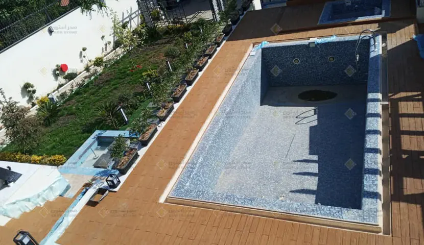 Villa — Wood Effect