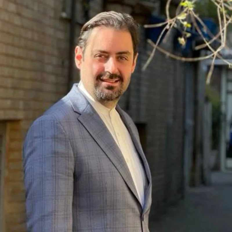 Nariman Kazerouni